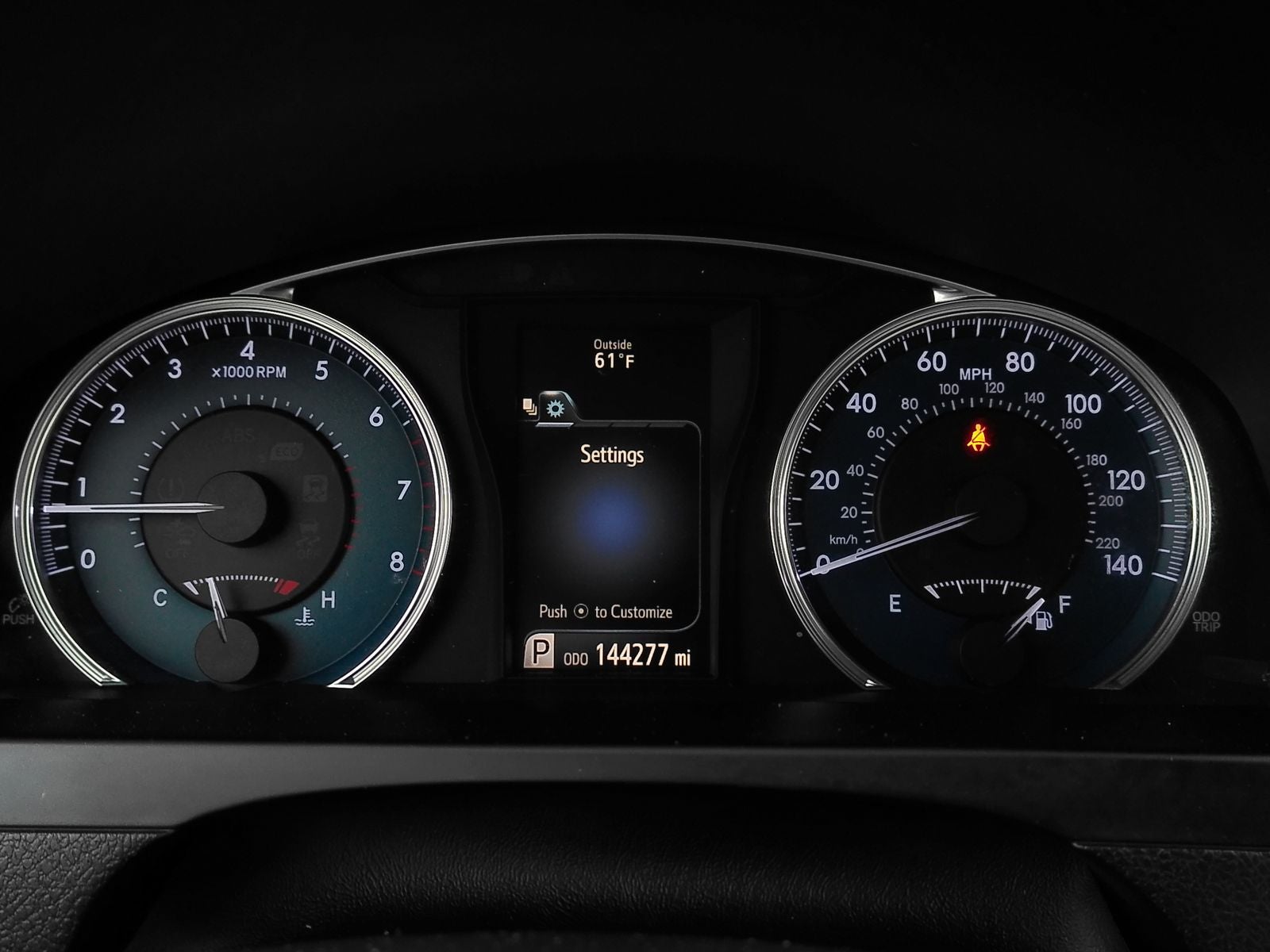 2016 Toyota Camry XLE
