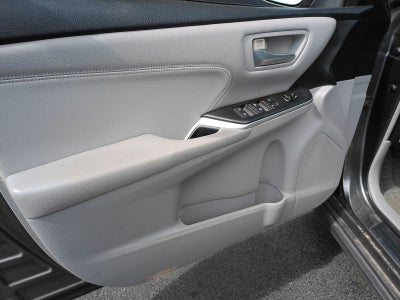 2016 Toyota Camry XLE