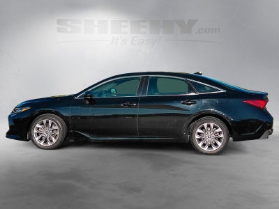 2019 Toyota Avalon XLE