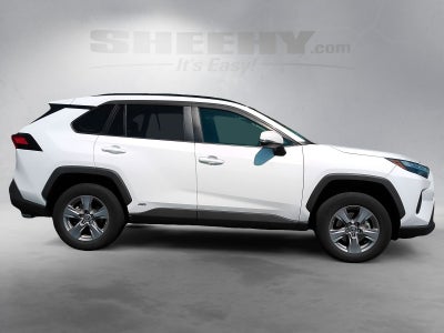 2022 Toyota RAV4 Hybrid XLE