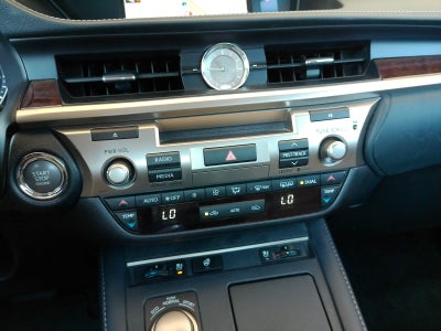 2016 Lexus ES 350