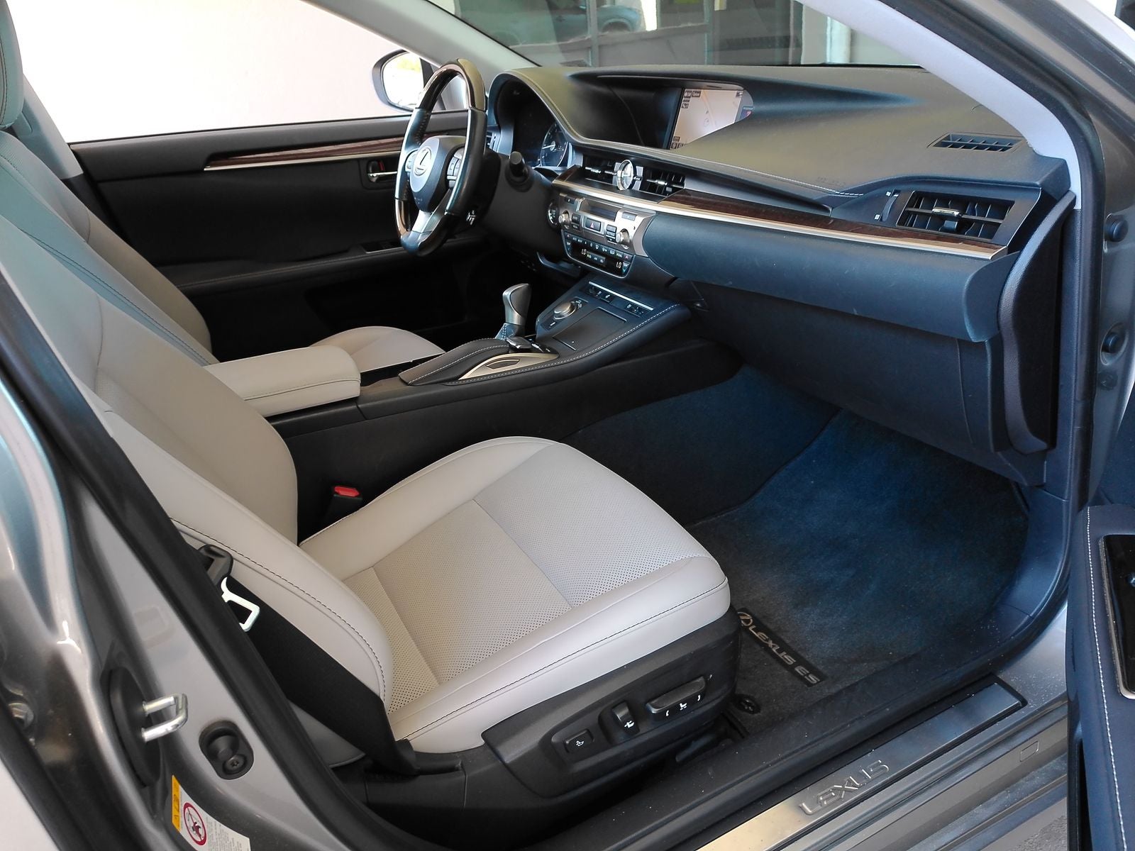 2016 Lexus ES 350
