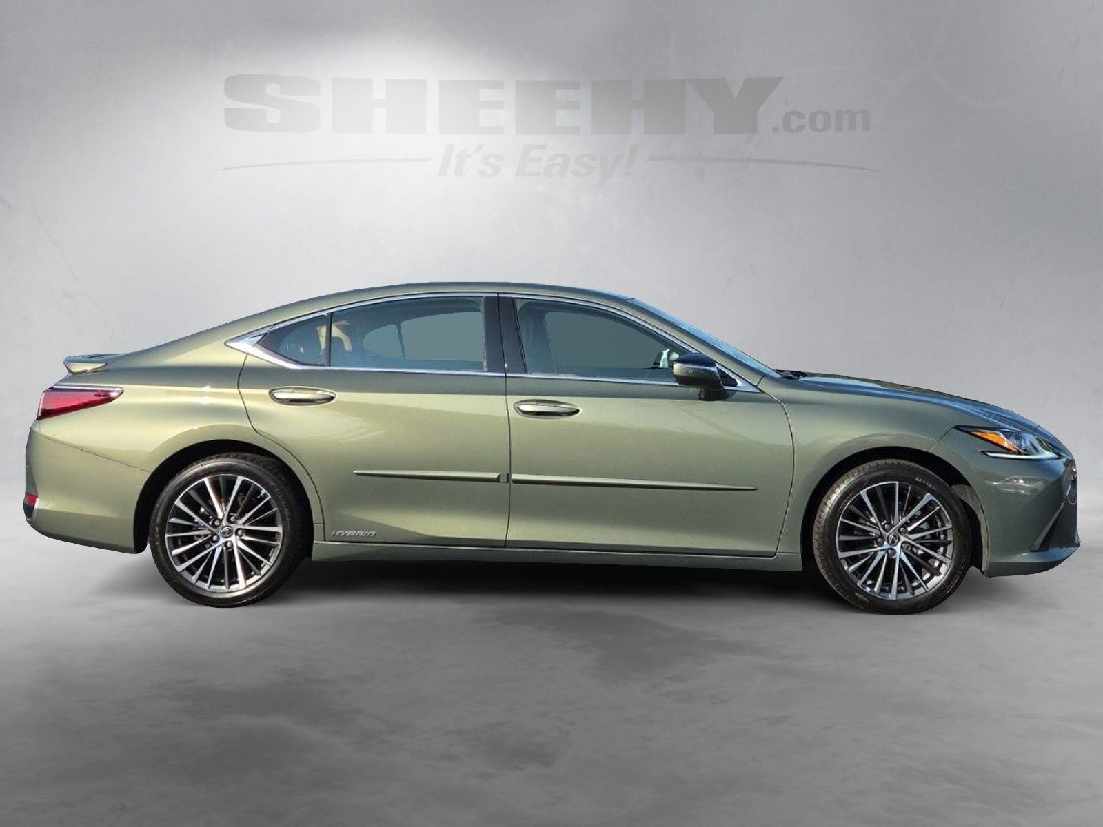 2022 Lexus ES 300h
