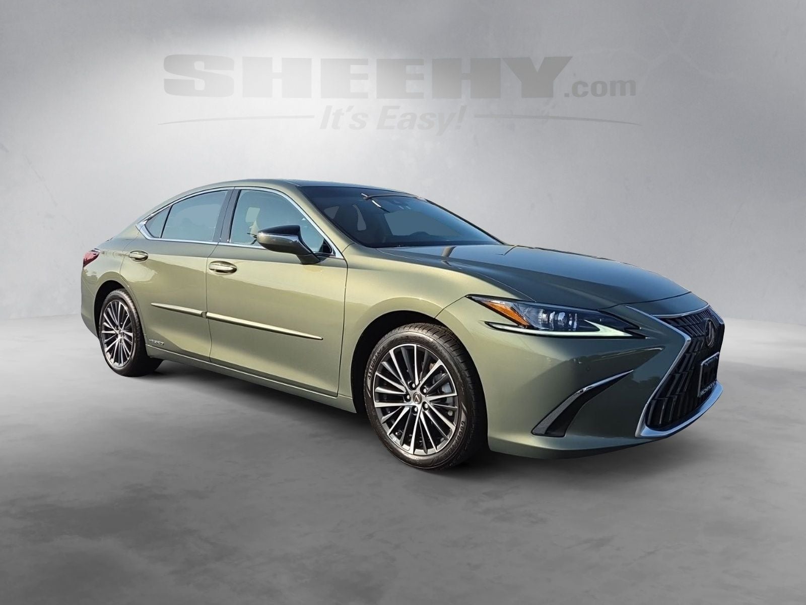 2022 Lexus ES 300h