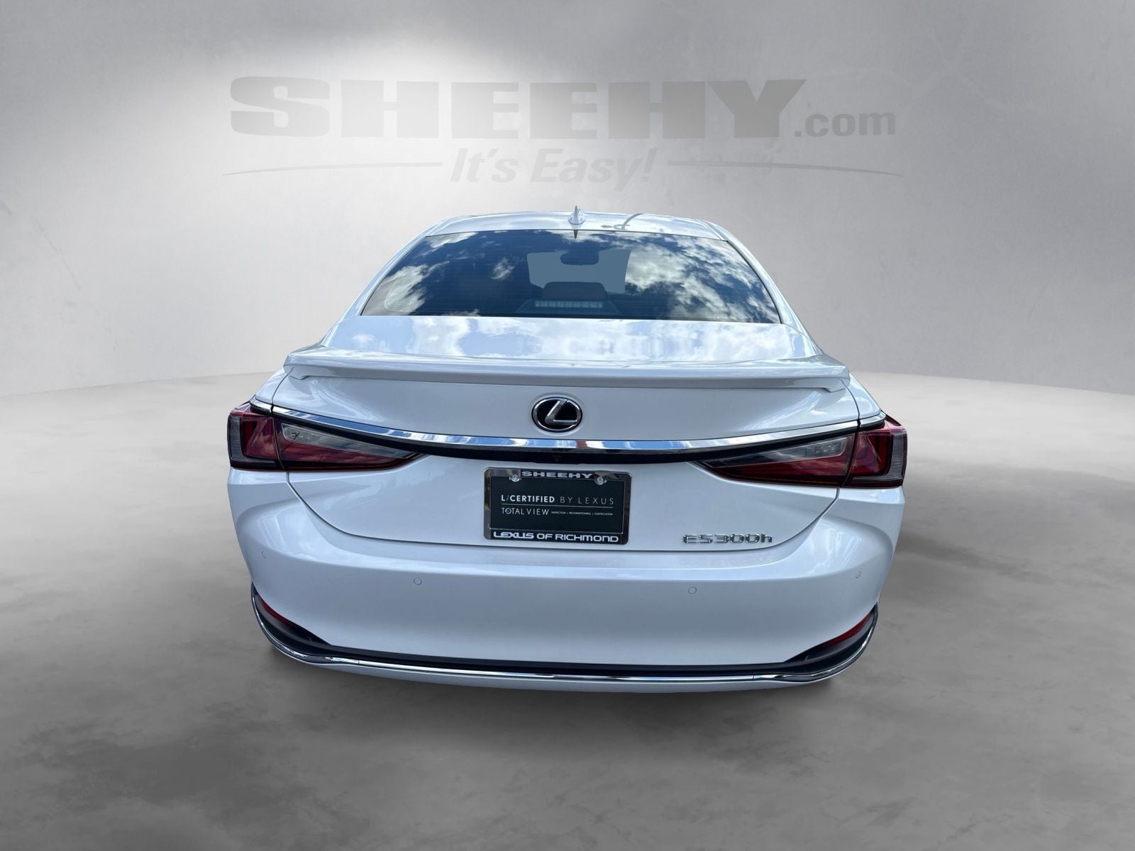 2025 Lexus ES 300h