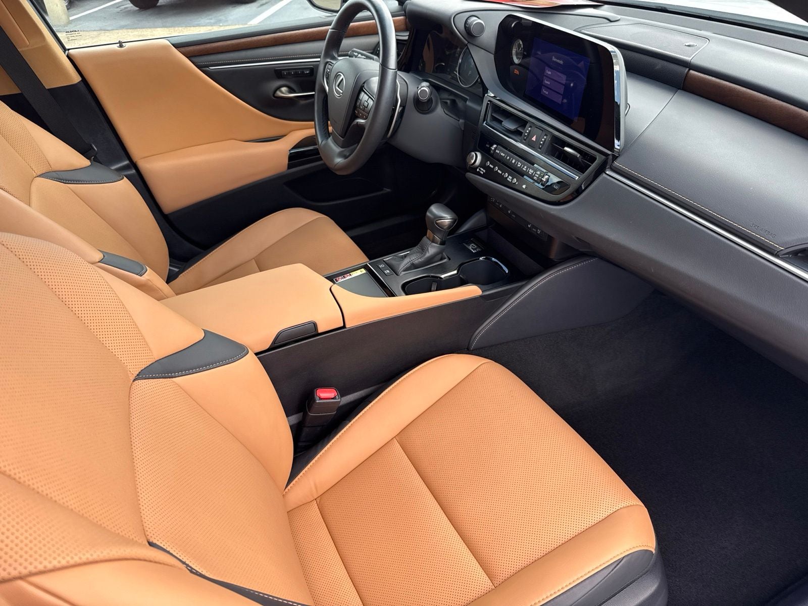 2025 Lexus ES 300h