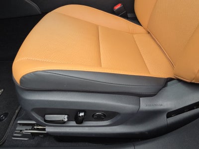 2025 Lexus ES 300h