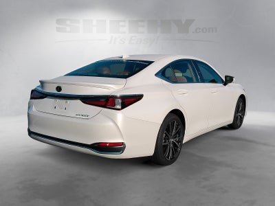 2025 Lexus ES 300h