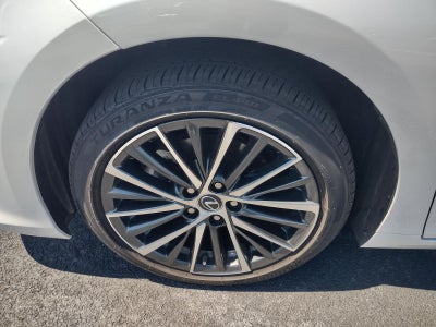 2025 Lexus ES 350