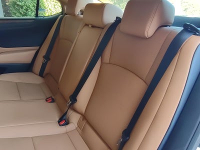 2025 Lexus ES 350