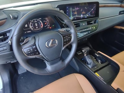 2025 Lexus ES 350