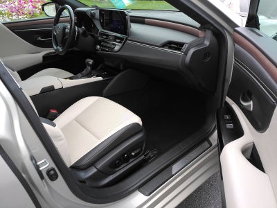 2025 Lexus ES 350