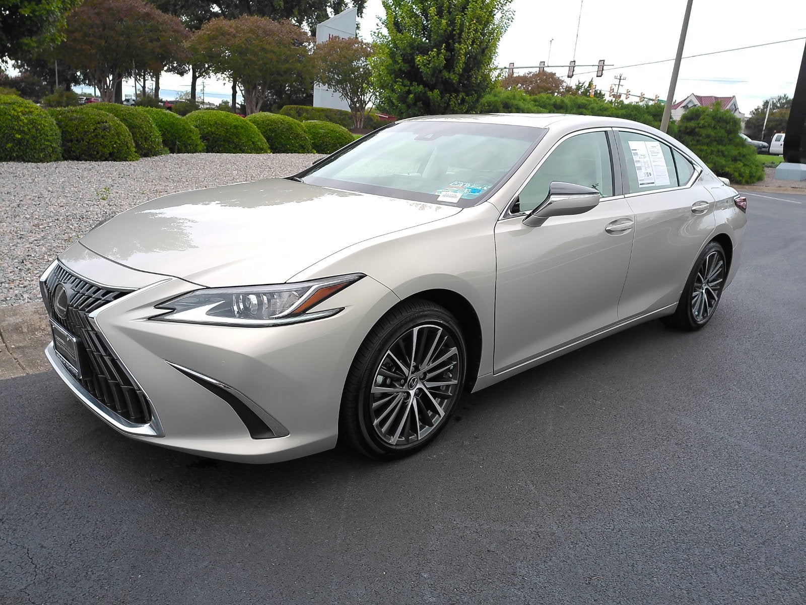2025 Lexus ES 350