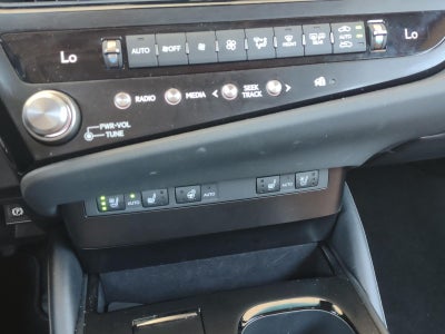 2025 Lexus ES 350