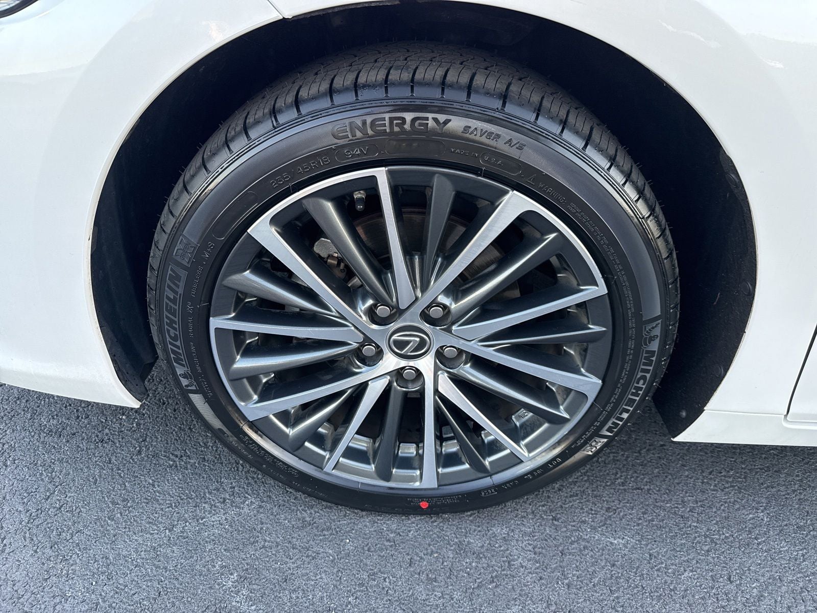 2023 Lexus ES 350