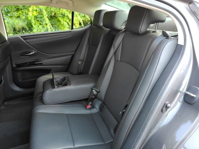 2025 Lexus ES 350