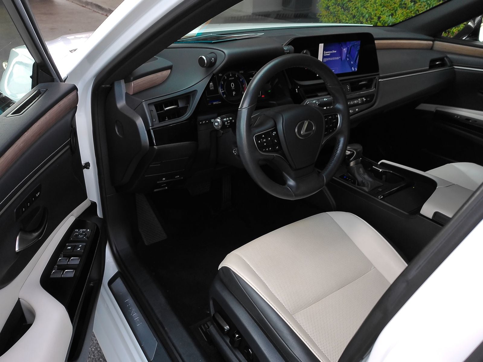 2024 Lexus ES 350