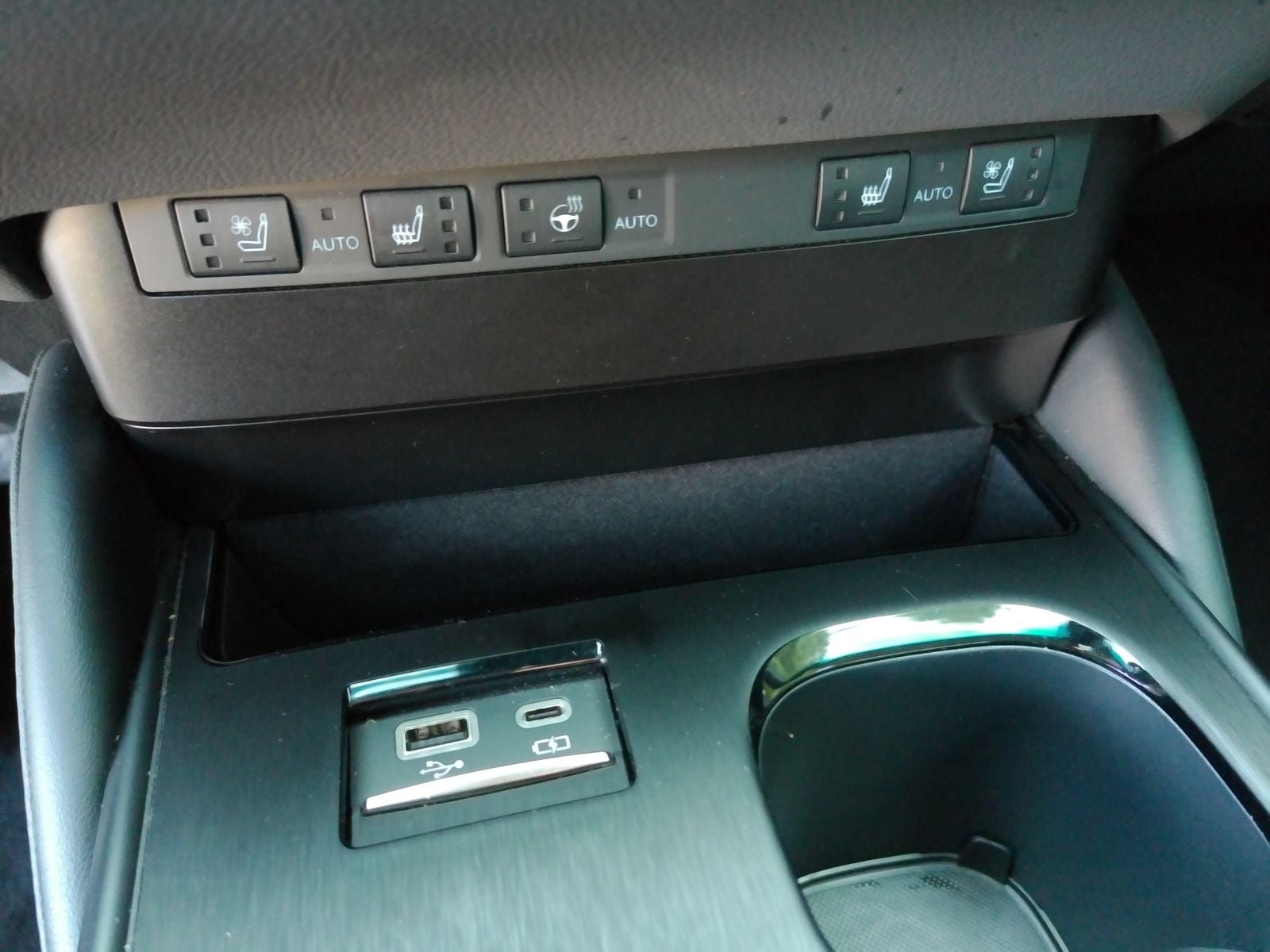 2025 Lexus ES 350
