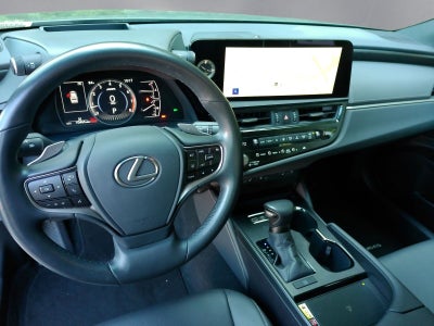 2025 Lexus ES 350