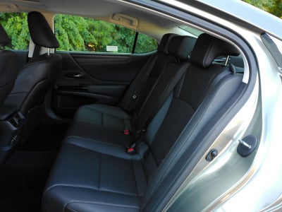 2025 Lexus ES 350