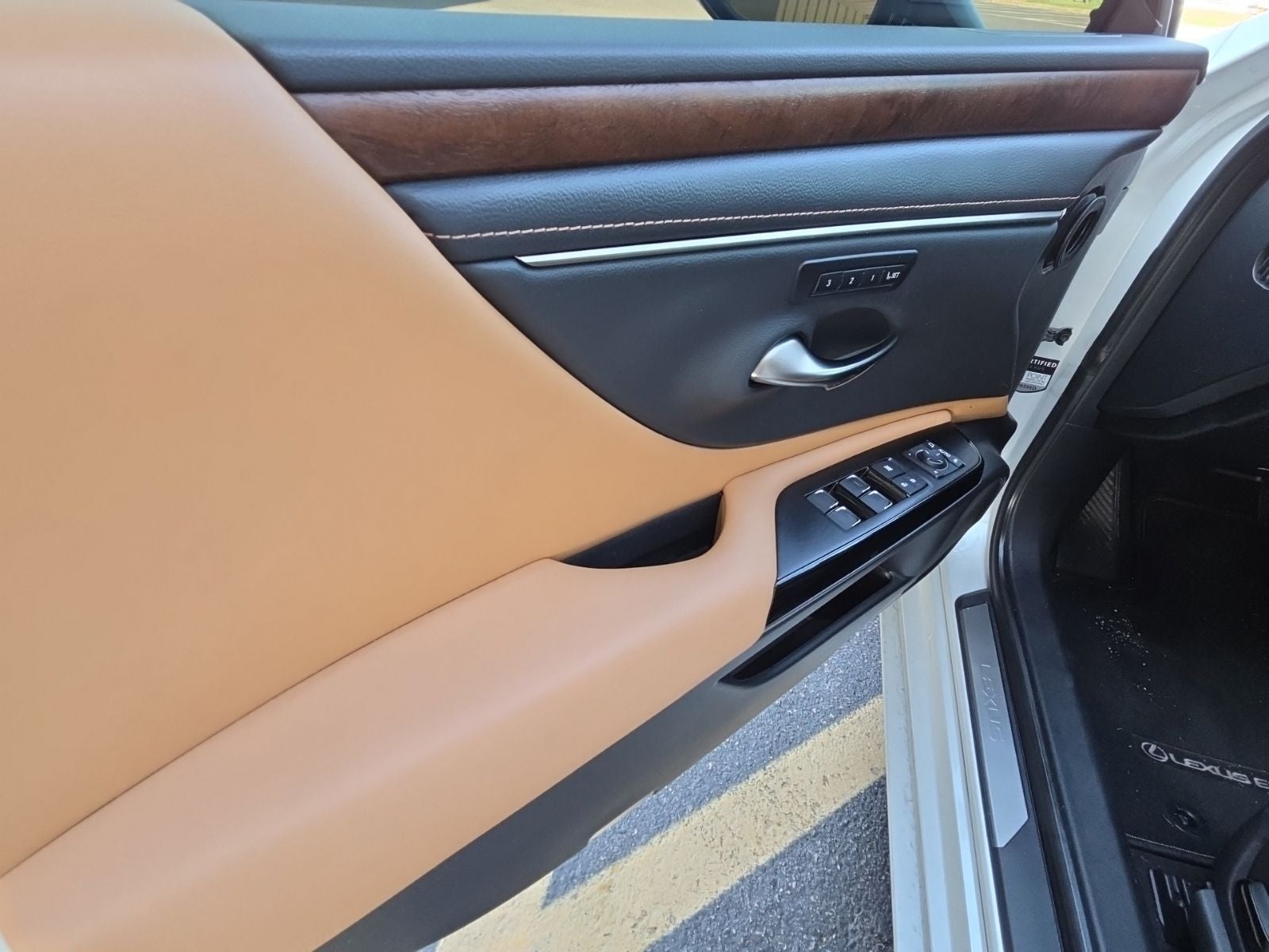 2023 Lexus ES 350