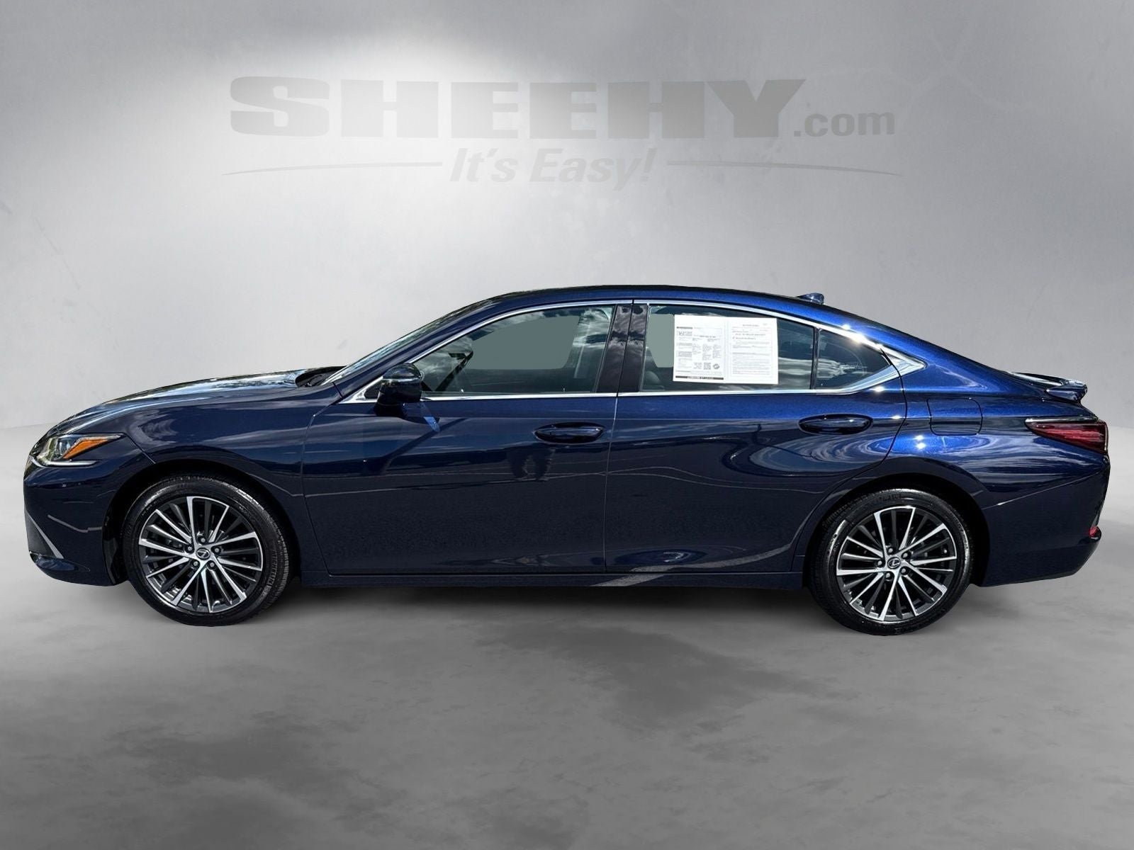 2025 Lexus ES 350