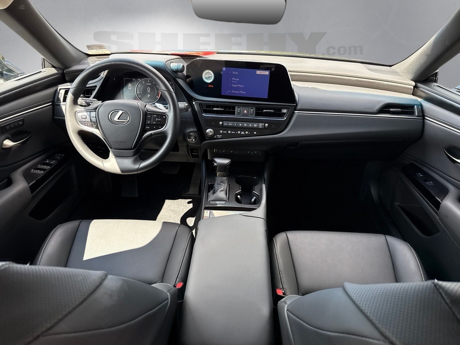 2025 Lexus ES 350