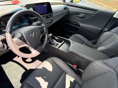2025 Lexus ES 350