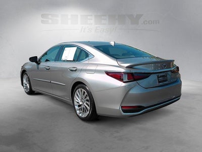 2020 Lexus ES 300h Ultra Luxury