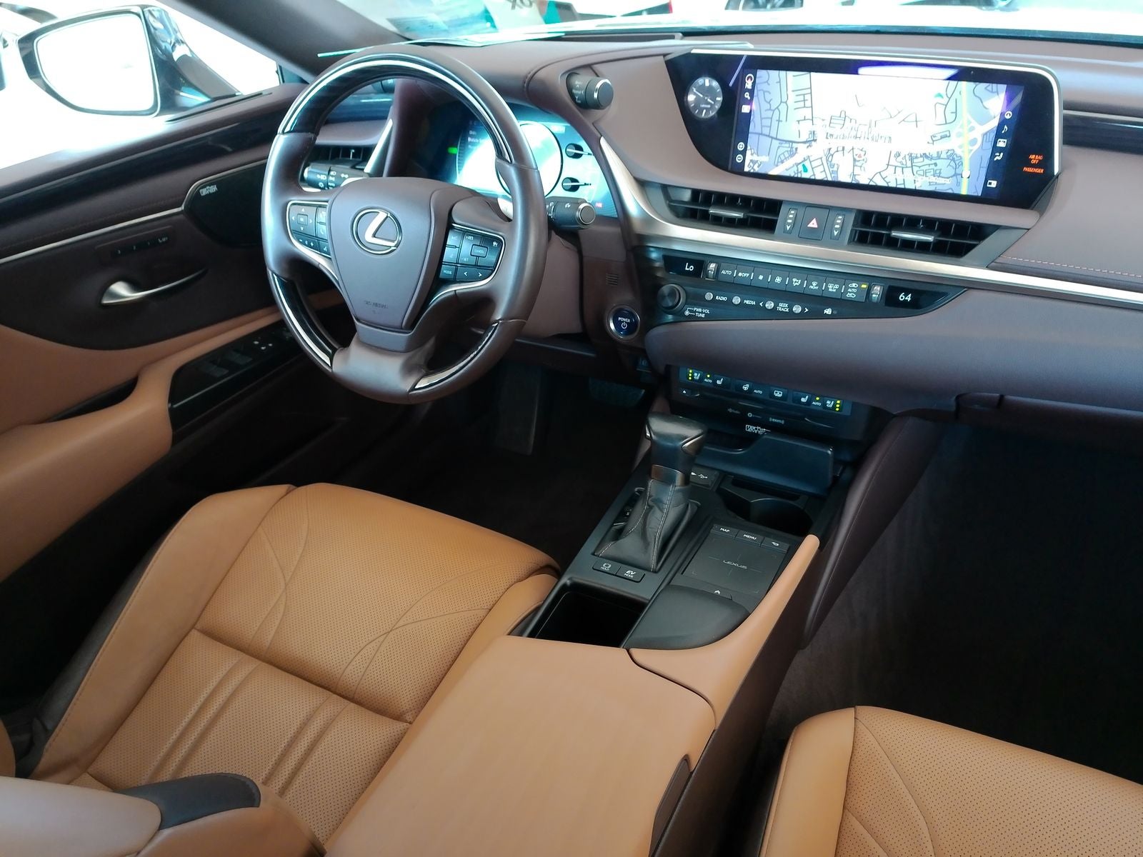 2020 Lexus ES 300h Ultra Luxury