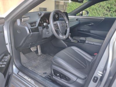 2022 Lexus ES 350 F Sport