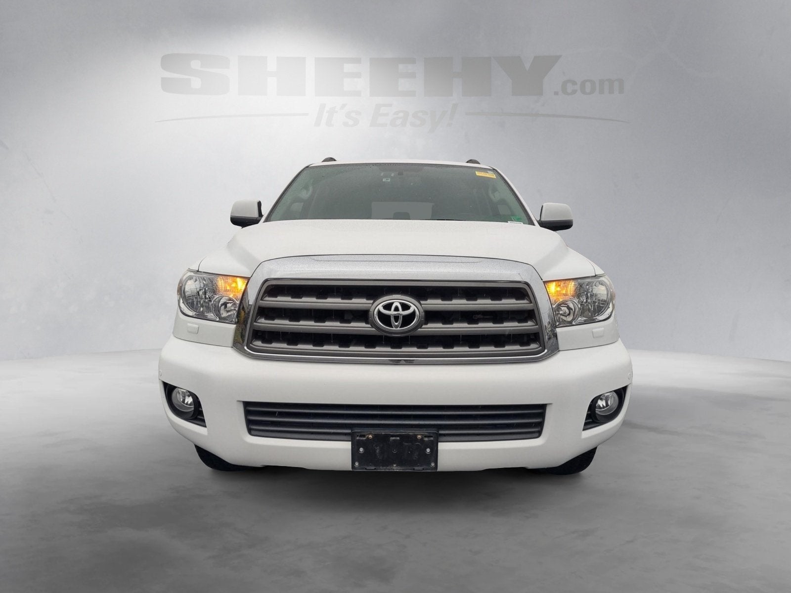 2017 Toyota Sequoia SR5 5.7L