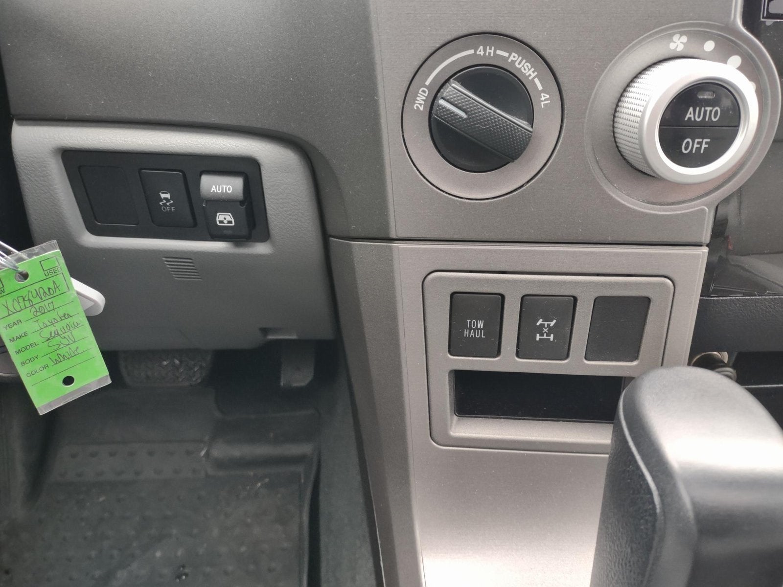 2017 Toyota Sequoia SR5 5.7L