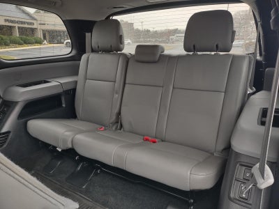 2017 Toyota Sequoia SR5 5.7L