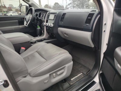 2017 Toyota Sequoia SR5 5.7L