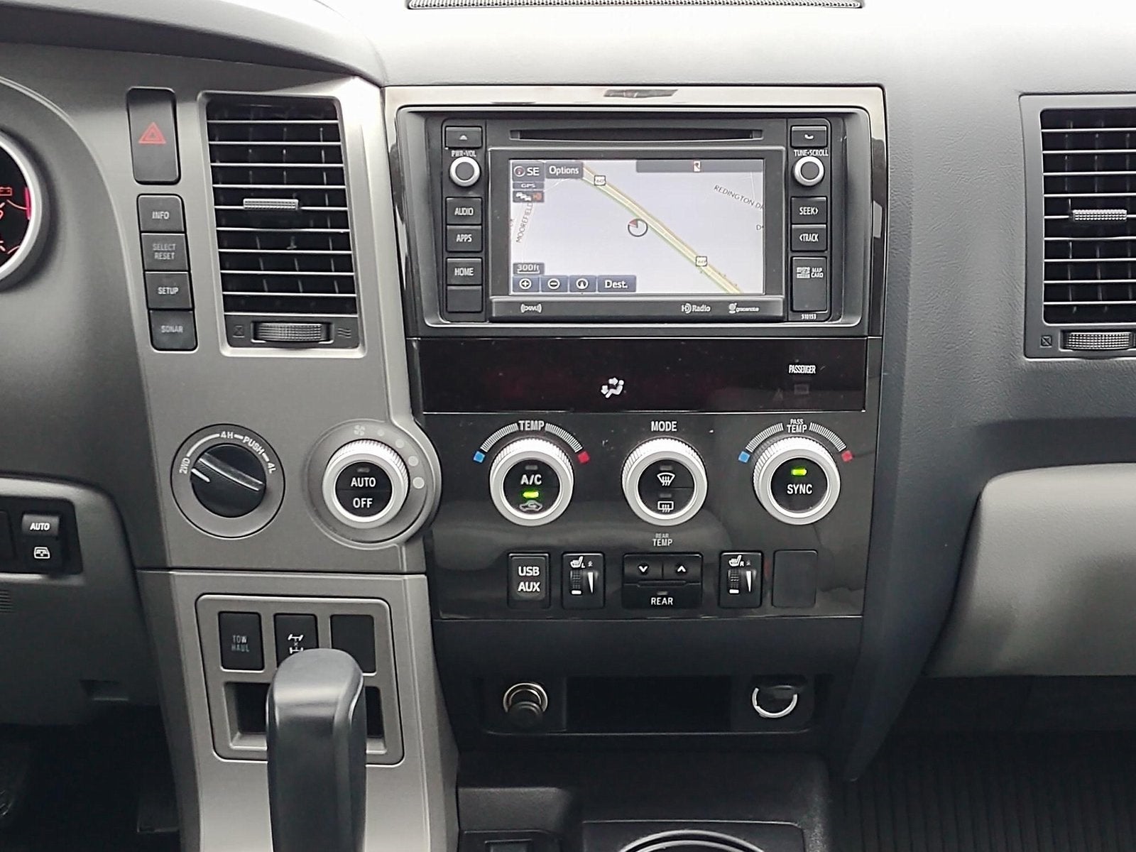 2017 Toyota Sequoia SR5 5.7L