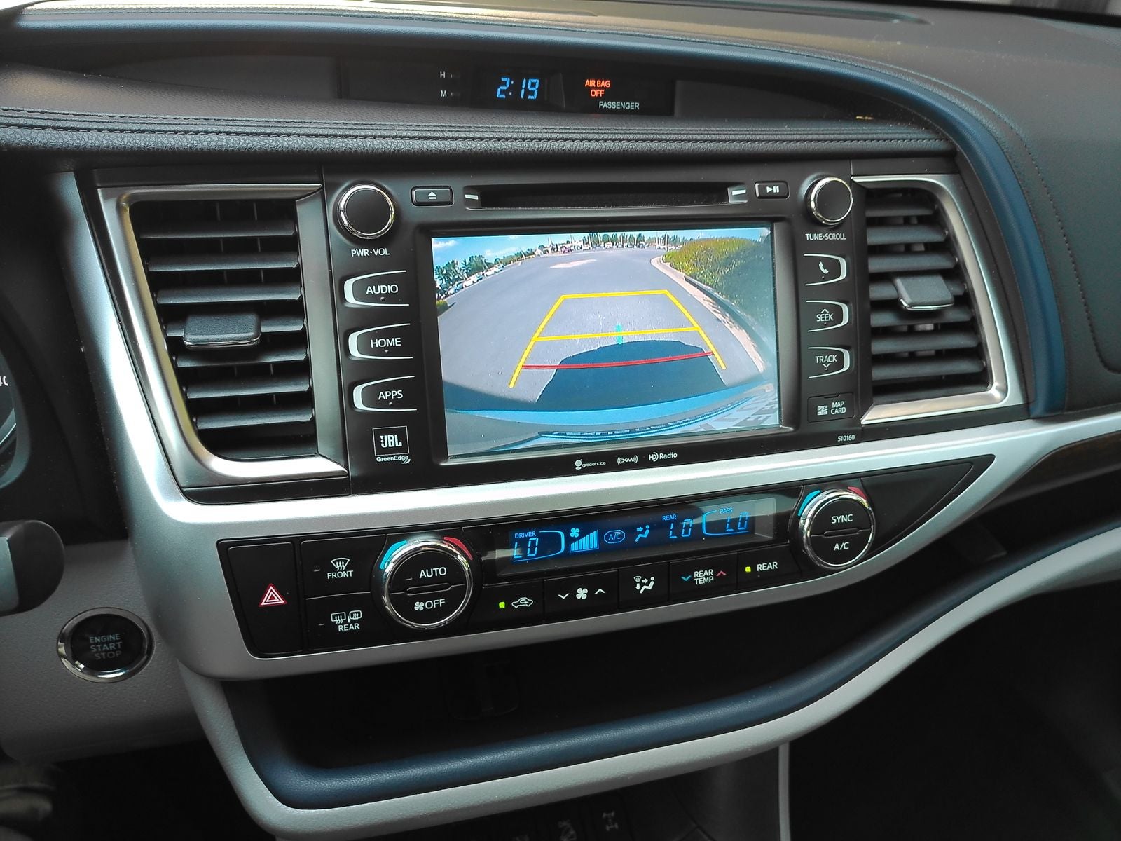 2016 Toyota Highlander Limited Platinum V6