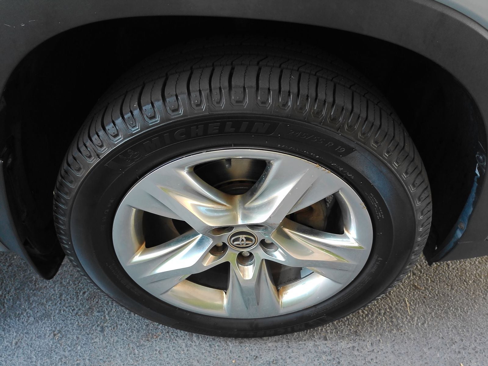 2016 Toyota Highlander Limited Platinum V6