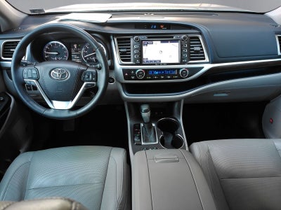 2016 Toyota Highlander Limited Platinum V6