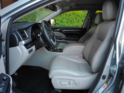 2016 Toyota Highlander Limited Platinum V6