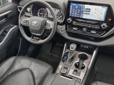 2022 Toyota Highlander Limited