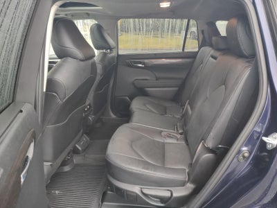 2022 Toyota Highlander Limited
