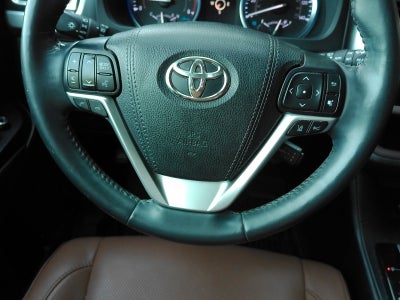 2019 Toyota Highlander Limited Platinum