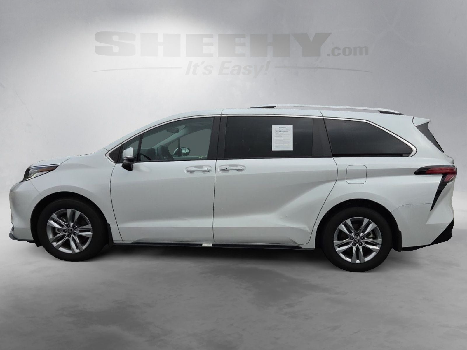 2024 Toyota Sienna Limited 7 Passenger