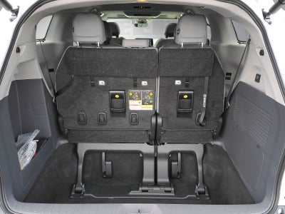 2024 Toyota Sienna Limited 7 Passenger