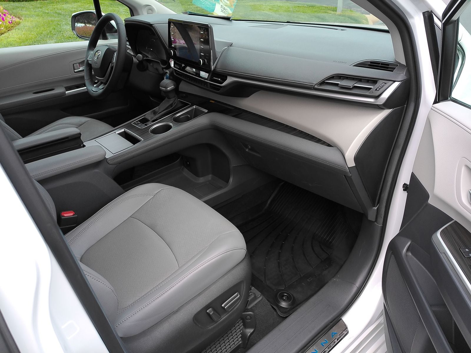 2024 Toyota Sienna Limited 7 Passenger
