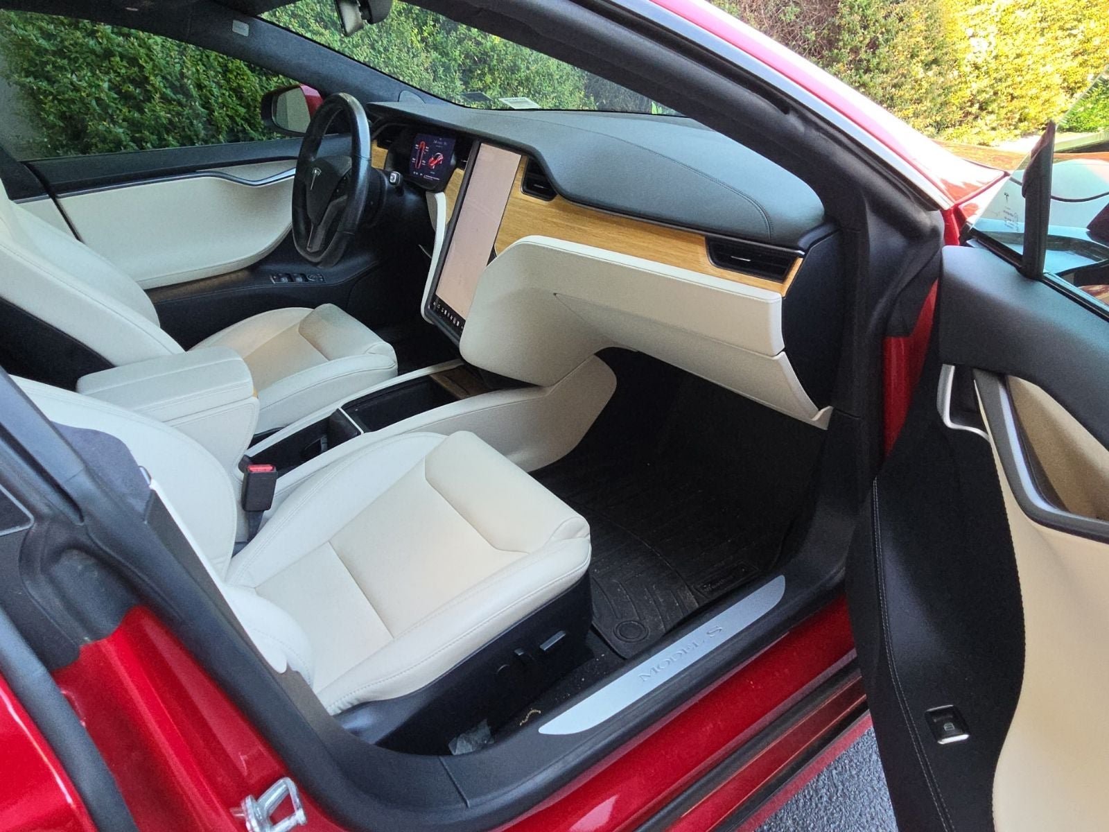 2020 Tesla Model S Long Range Plus