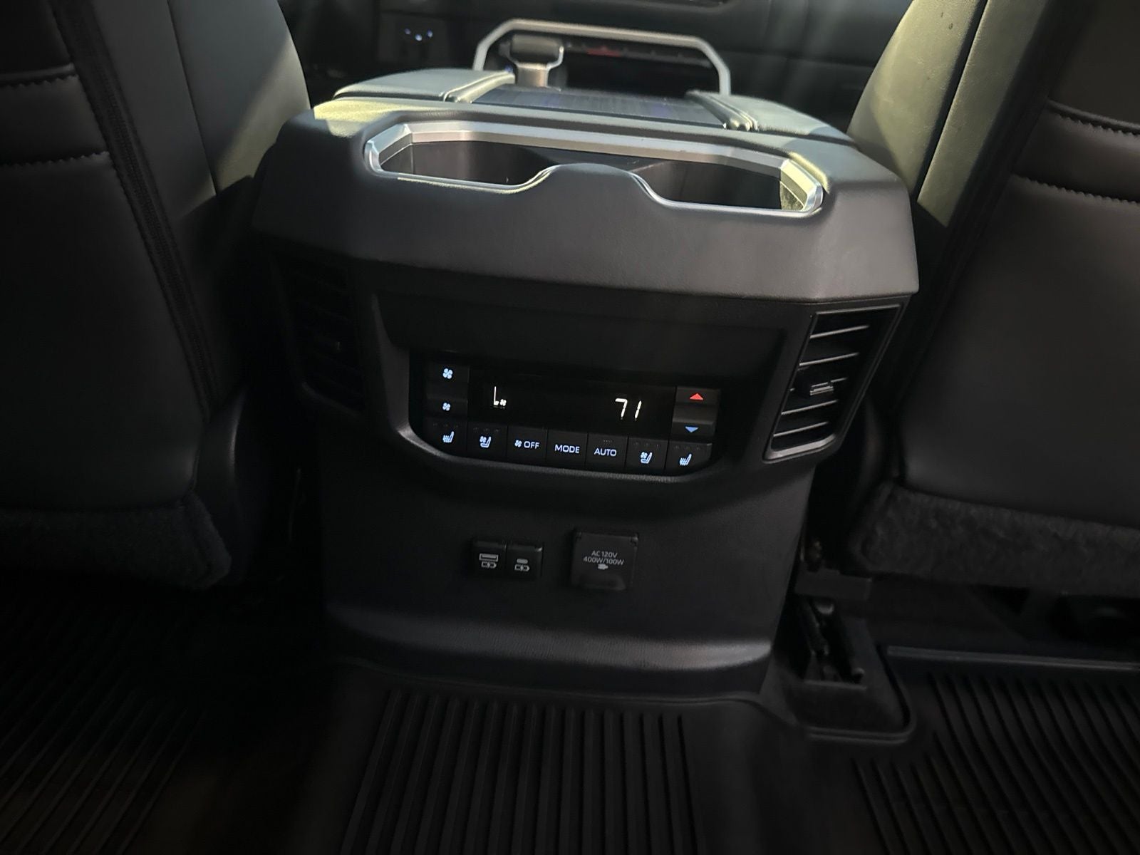 2024 Toyota Sequoia Platinum