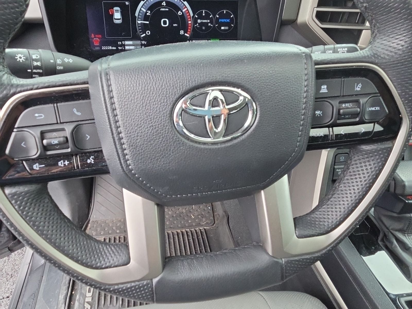 2024 Toyota Sequoia SR5