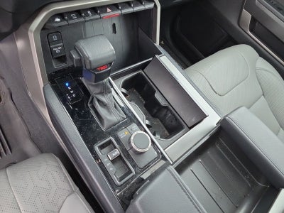 2024 Toyota Sequoia SR5